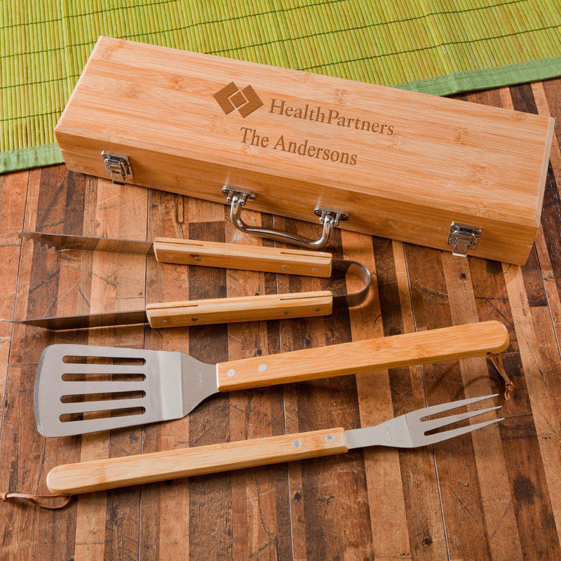 Personalized Grill Set - BBQ Set - Bamboo Case - Corporate Gift - - JDS