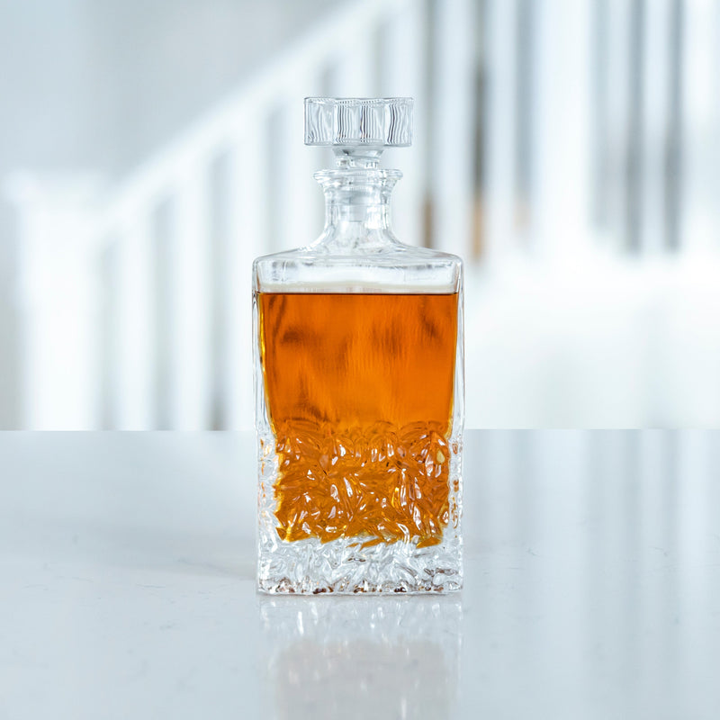 Personalized Groomsmen Rectangular 24 oz. Decanter – Whiskey