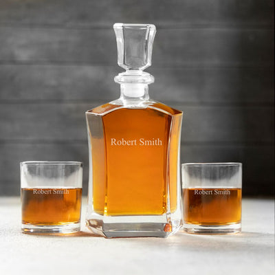 Personalized Decanter Set with 2 Whiskey Glasses