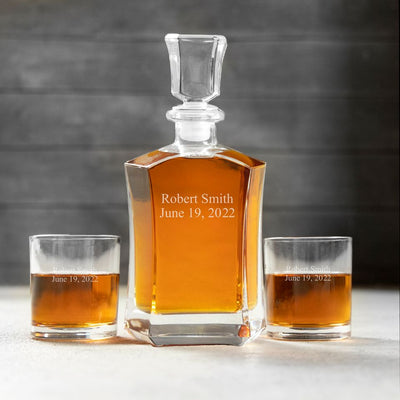 Personalized Decanter Set with 2 Whiskey Glasses