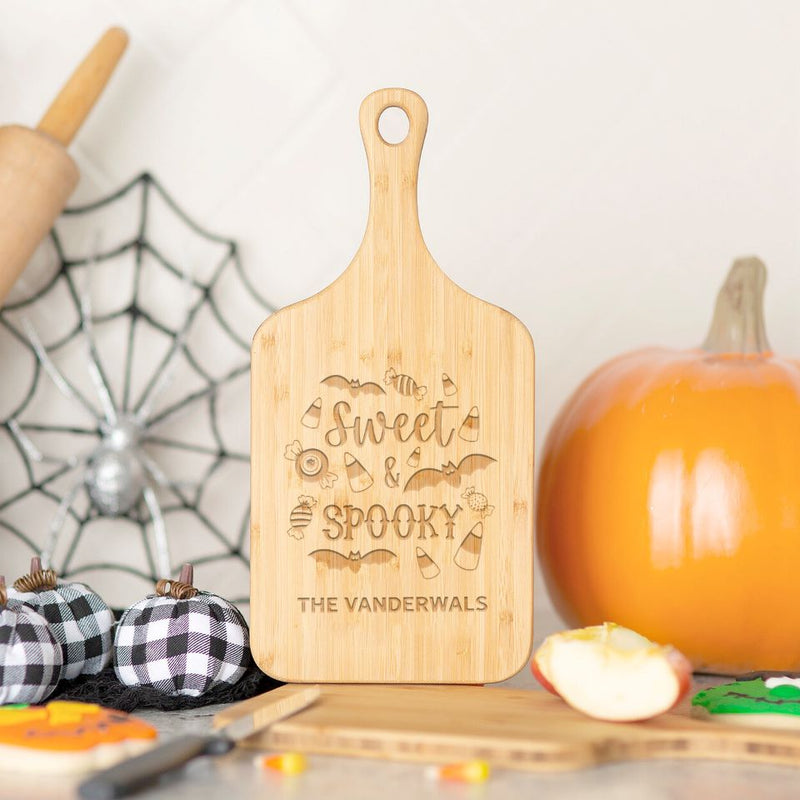 https://www.qualtry.com/cdn/shop/products/staged_SmallHandledServingBoard_Halloween_Sweet_Spooky2_800x.jpg?v=1661543625