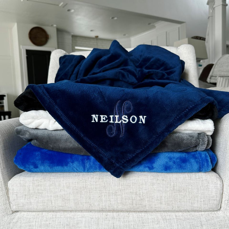 Personalized Embroidered Minky Touch Blankets - Navy Blue / Neilson - Qualtry