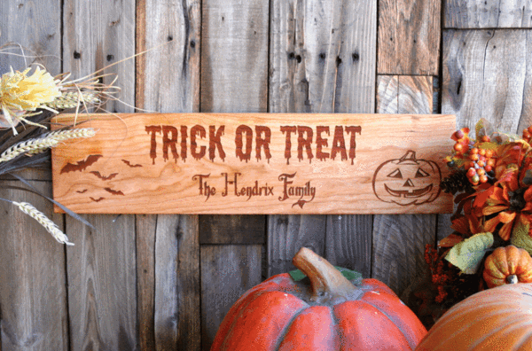Personalized Happy Halloween House Signs - Qualtry Personalized Gifts